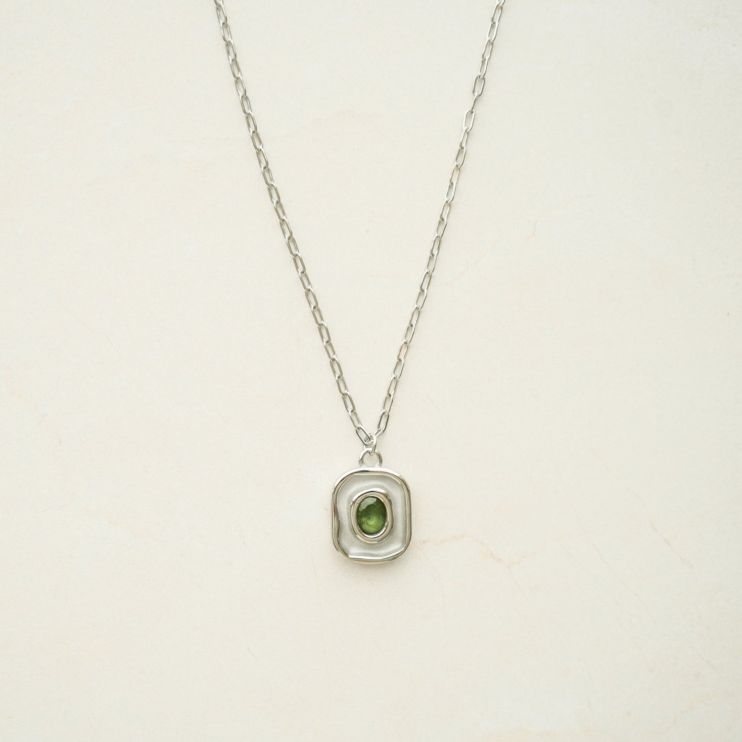 Verde Pendant Necklace