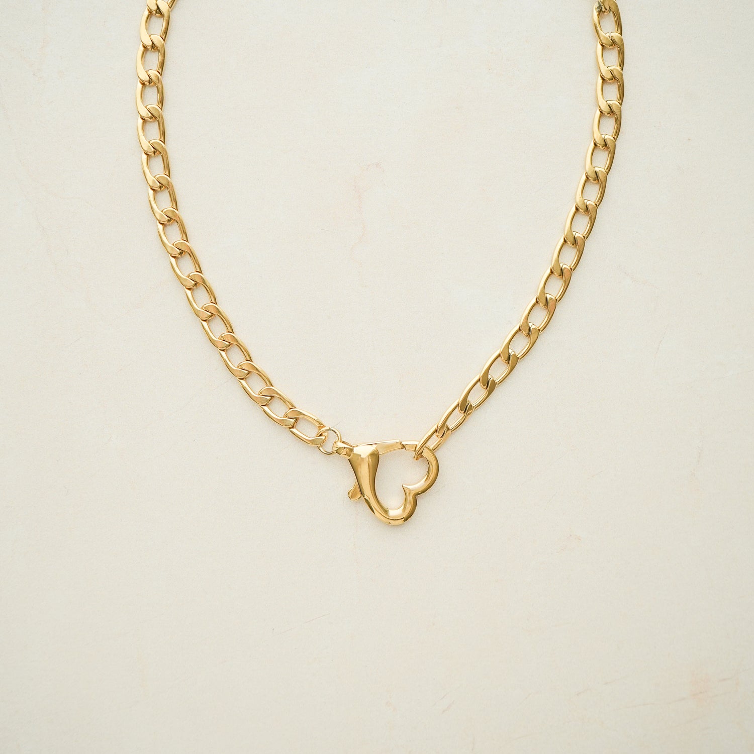Loveline Choker