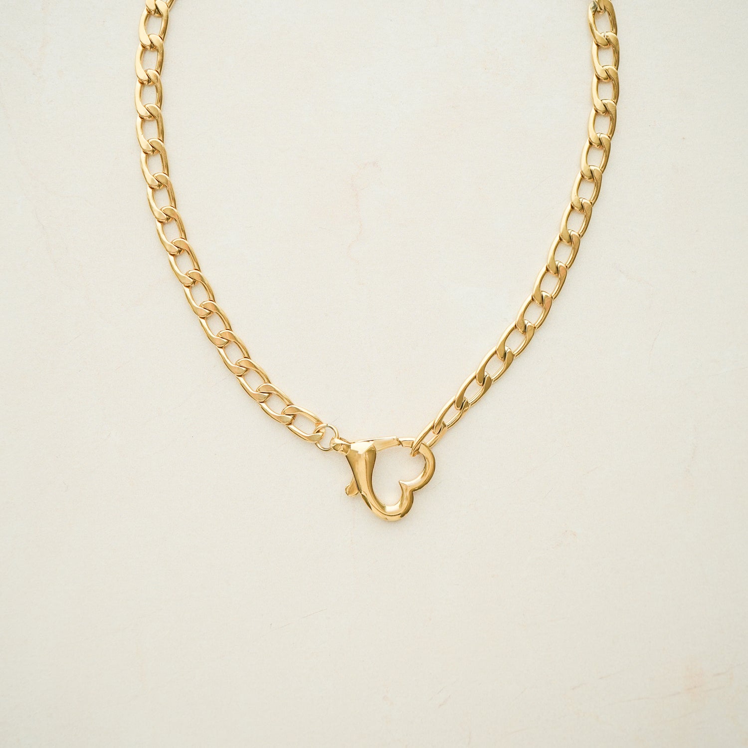 Loveline Choker