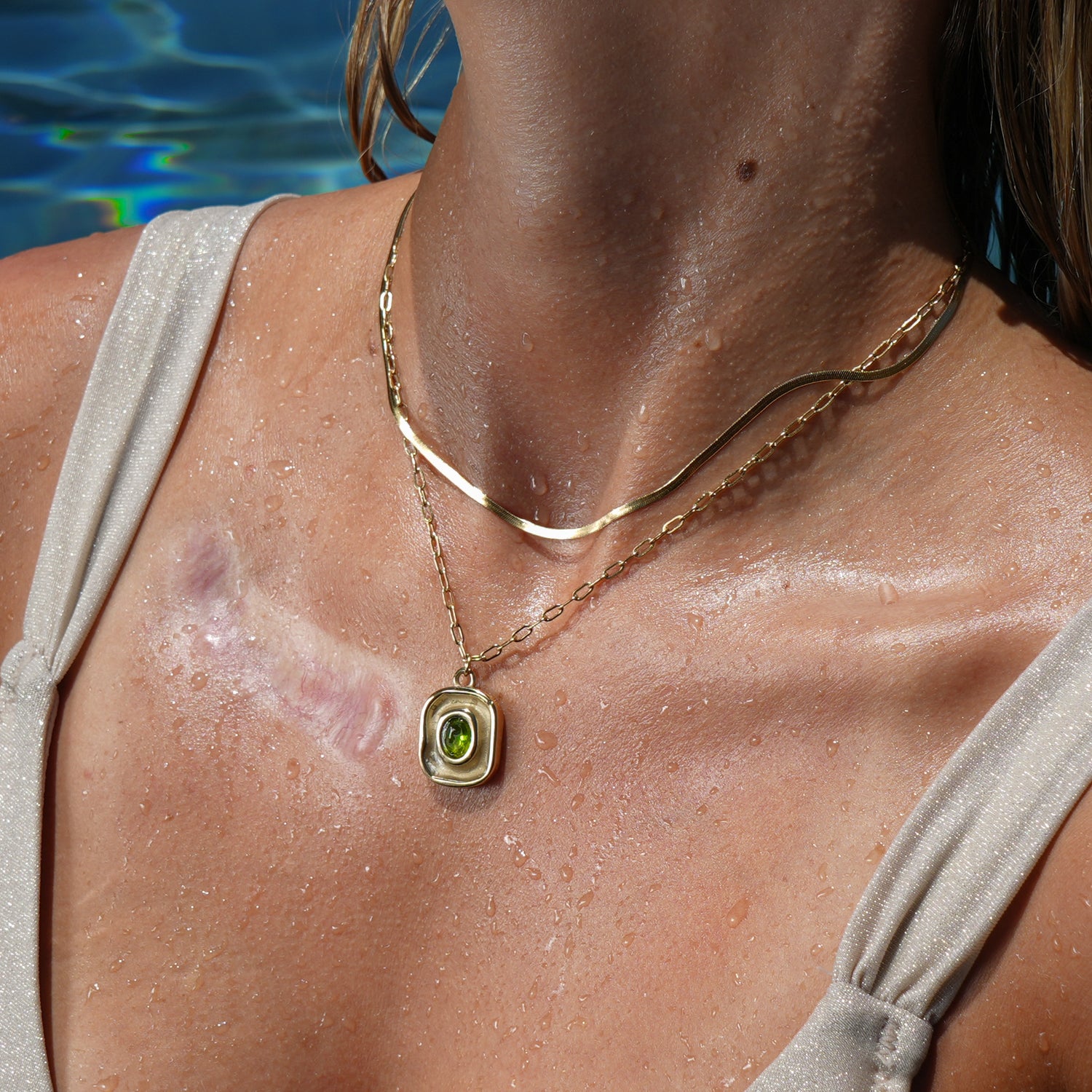 Verde Pendant Necklace