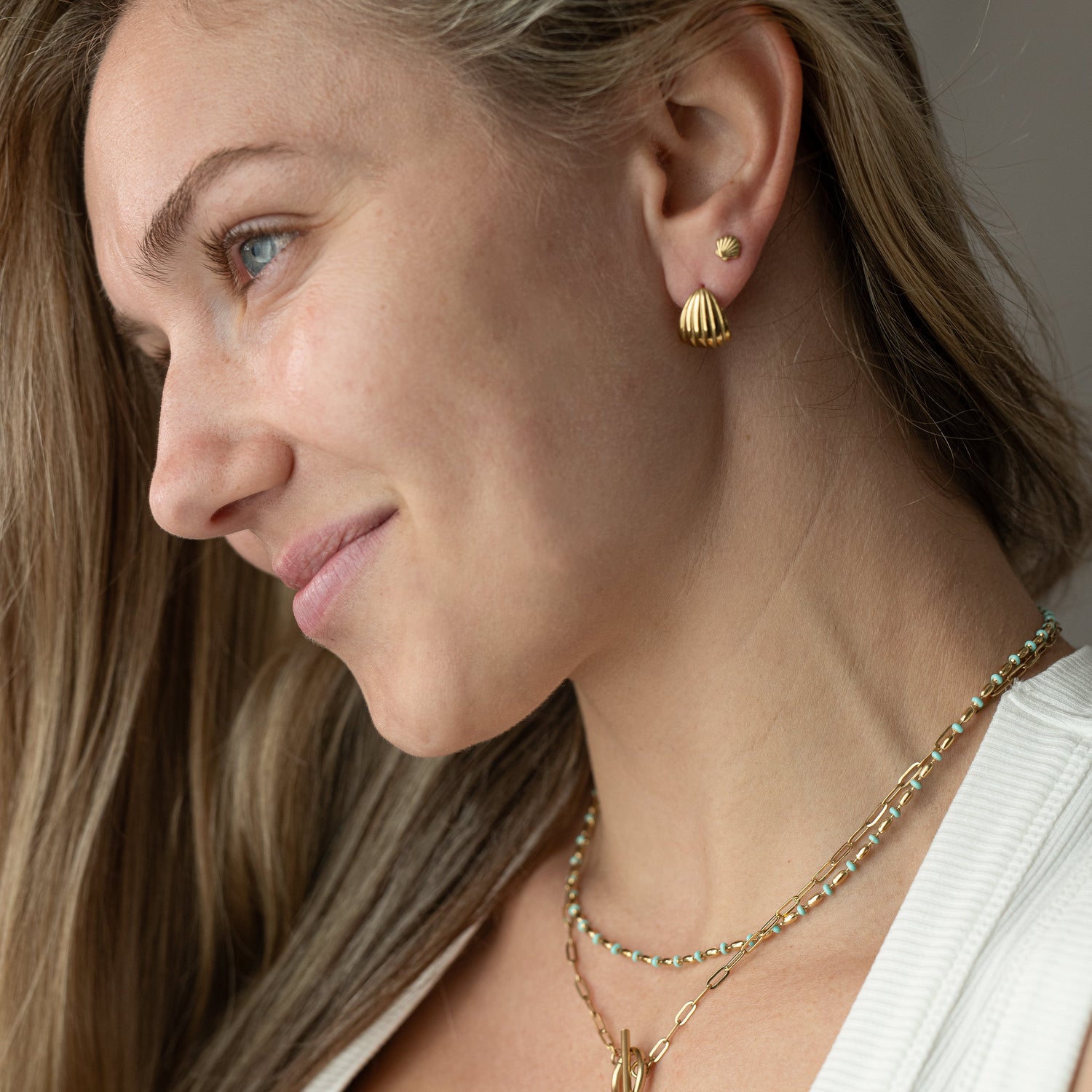 Stella Shell Earrings